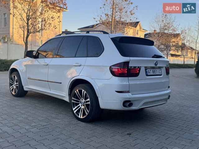 Белый БМВ Х5, объемом двигателя 3 л и пробегом 234 тыс. км за 15800 $, фото 72 на Automoto.ua