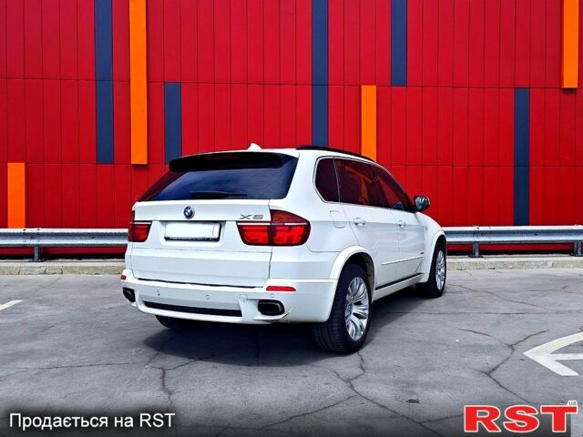 Білий БМВ Х5, об'ємом двигуна 3 л та пробігом 148 тис. км за 17000 $, фото 4 на Automoto.ua