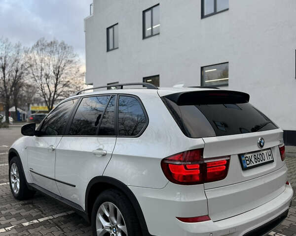 Белый БМВ Х5, объемом двигателя 2.99 л и пробегом 259 тыс. км за 16400 $, фото 71 на Automoto.ua