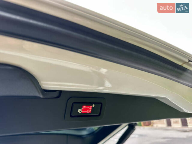 Белый БМВ Х5, объемом двигателя 3 л и пробегом 214 тыс. км за 18499 $, фото 64 на Automoto.ua