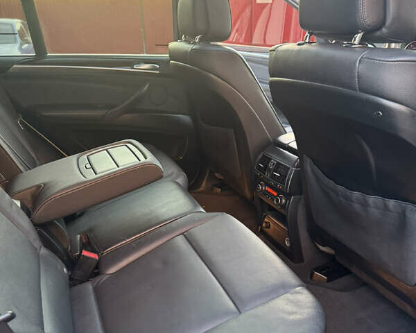 Білий БМВ Х5, об'ємом двигуна 3 л та пробігом 330 тис. км за 15500 $, фото 88 на Automoto.ua