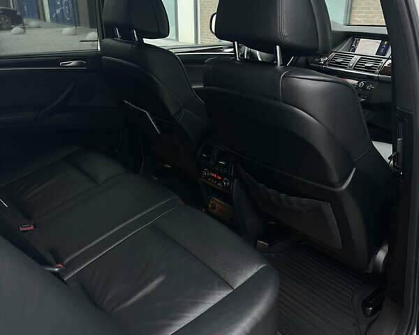 Белый БМВ Х5, объемом двигателя 2.99 л и пробегом 270 тыс. км за 19200 $, фото 42 на Automoto.ua