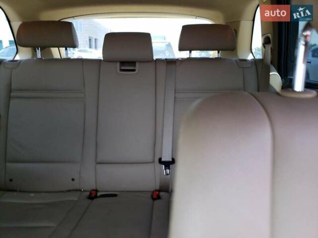 Белый БМВ Х5, объемом двигателя 3 л и пробегом 180 тыс. км за 2000 $, фото 9 на Automoto.ua