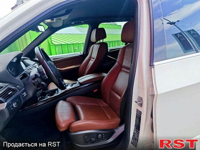 Білий БМВ Х5, об'ємом двигуна 3 л та пробігом 148 тис. км за 17000 $, фото 5 на Automoto.ua