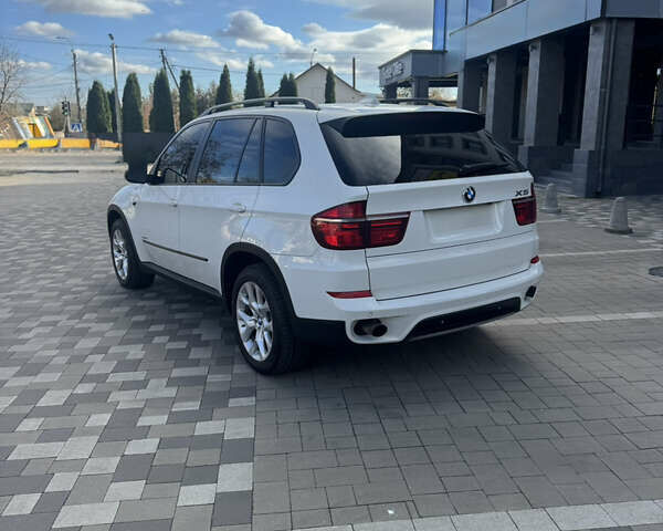 Білий БМВ Х5, об'ємом двигуна 2.98 л та пробігом 294 тис. км за 14700 $, фото 3 на Automoto.ua