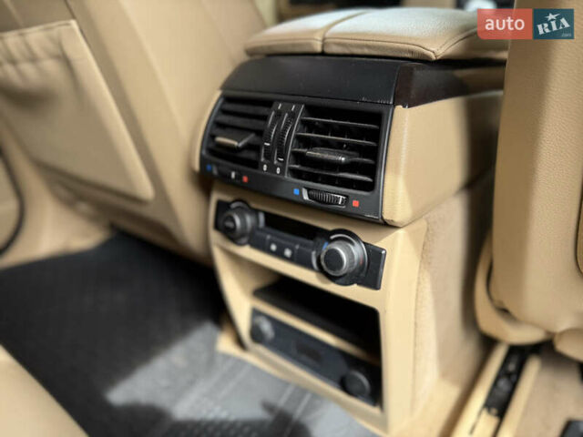 Белый БМВ Х5, объемом двигателя 2.99 л и пробегом 216 тыс. км за 17900 $, фото 19 на Automoto.ua