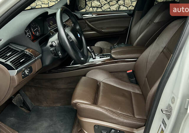 Белый БМВ Х5, объемом двигателя 2.99 л и пробегом 230 тыс. км за 18500 $, фото 14 на Automoto.ua