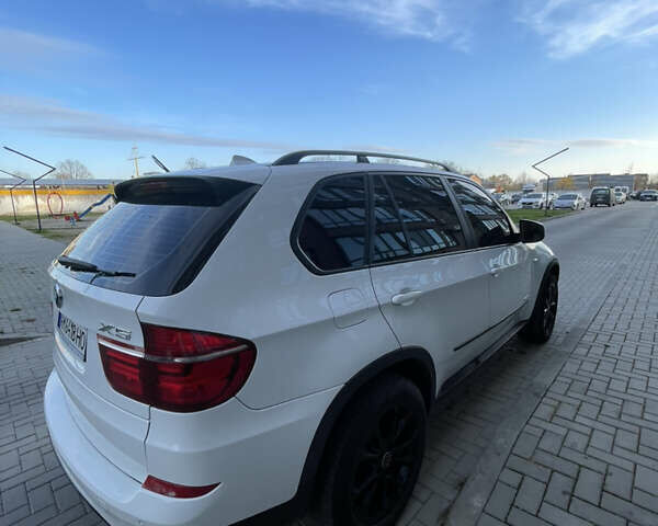 Белый БМВ Х5, объемом двигателя 2.98 л и пробегом 228 тыс. км за 13999 $, фото 17 на Automoto.ua