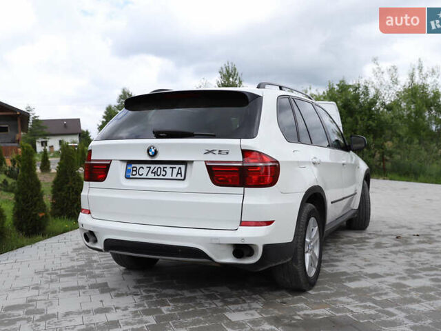 Белый БМВ Х5, объемом двигателя 3 л и пробегом 244 тыс. км за 17500 $, фото 7 на Automoto.ua