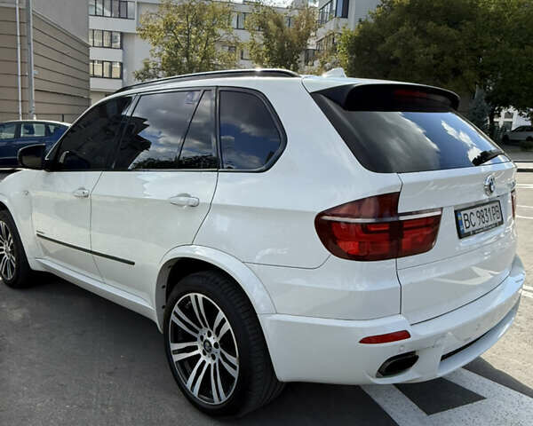 Белый БМВ Х5, объемом двигателя 3 л и пробегом 364 тыс. км за 16800 $, фото 4 на Automoto.ua