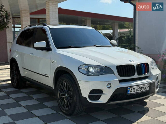 Белый БМВ Х5, объемом двигателя 3 л и пробегом 231 тыс. км за 11999 $, фото 11 на Automoto.ua