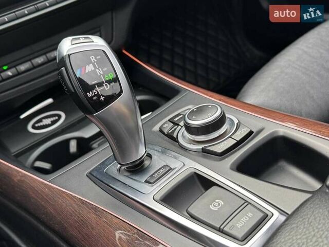 Белый БМВ Х5, объемом двигателя 2.98 л и пробегом 291 тыс. км за 16990 $, фото 16 на Automoto.ua