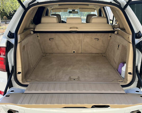 Белый БМВ Х5, объемом двигателя 2.98 л и пробегом 217 тыс. км за 16600 $, фото 21 на Automoto.ua