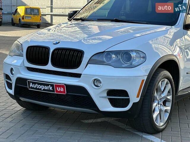 Белый БМВ Х5, объемом двигателя 3 л и пробегом 263 тыс. км за 17490 $, фото 4 на Automoto.ua