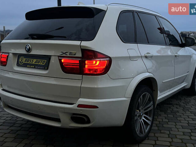 Белый БМВ Х5, объемом двигателя 3 л и пробегом 325 тыс. км за 13700 $, фото 6 на Automoto.ua