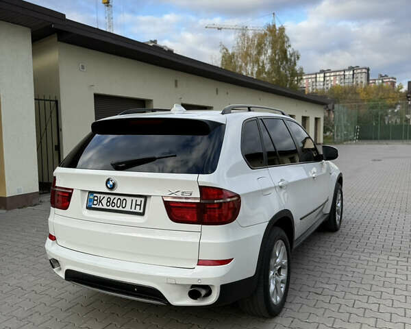 Белый БМВ Х5, объемом двигателя 2.99 л и пробегом 259 тыс. км за 16500 $, фото 76 на Automoto.ua