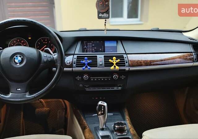 Білий БМВ Х5, об'ємом двигуна 3.5 л та пробігом 291 тис. км за 12500 $, фото 14 на Automoto.ua