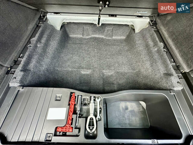 Белый БМВ Х5, объемом двигателя 3 л и пробегом 214 тыс. км за 18500 $, фото 65 на Automoto.ua