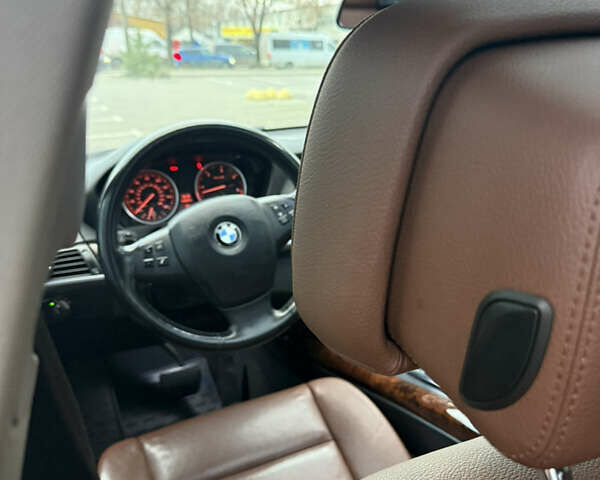 Белый БМВ Х5, объемом двигателя 2.99 л и пробегом 259 тыс. км за 16400 $, фото 16 на Automoto.ua