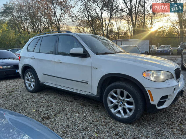 Белый БМВ Х5, объемом двигателя 2.98 л и пробегом 171 тыс. км за 12500 $, фото 3 на Automoto.ua