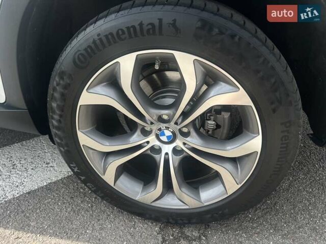 Белый БМВ Х5, объемом двигателя 3 л и пробегом 189 тыс. км за 21500 $, фото 34 на Automoto.ua