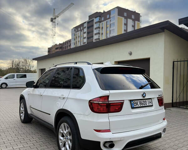 Білий БМВ Х5, об'ємом двигуна 2.99 л та пробігом 259 тис. км за 16000 $, фото 91 на Automoto.ua