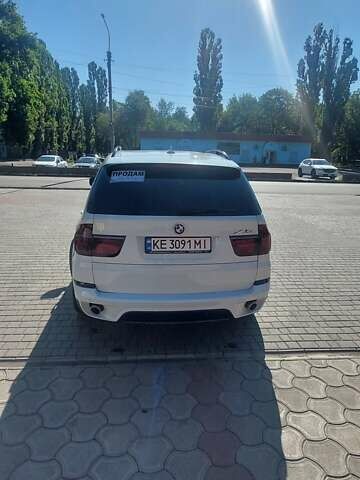 Белый БМВ Х5, объемом двигателя 2.99 л и пробегом 185 тыс. км за 21000 $, фото 2 на Automoto.ua