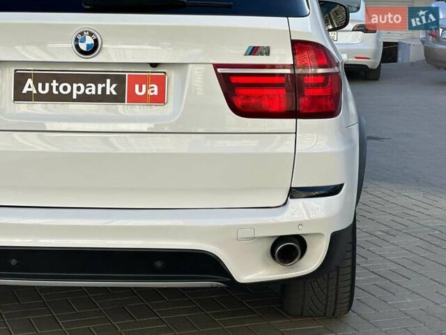 Белый БМВ Х5, объемом двигателя 3 л и пробегом 263 тыс. км за 17490 $, фото 19 на Automoto.ua