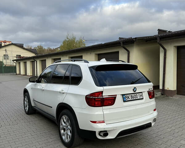 Белый БМВ Х5, объемом двигателя 2.99 л и пробегом 259 тыс. км за 16500 $, фото 80 на Automoto.ua