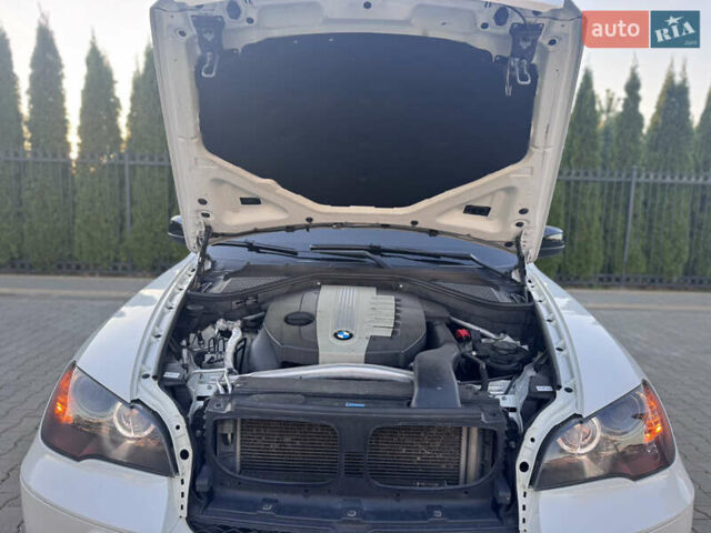 Белый БМВ Х5, объемом двигателя 3 л и пробегом 234 тыс. км за 15800 $, фото 91 на Automoto.ua