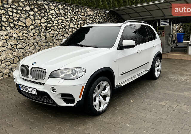 Белый БМВ Х5, объемом двигателя 2.99 л и пробегом 230 тыс. км за 18500 $, фото 3 на Automoto.ua