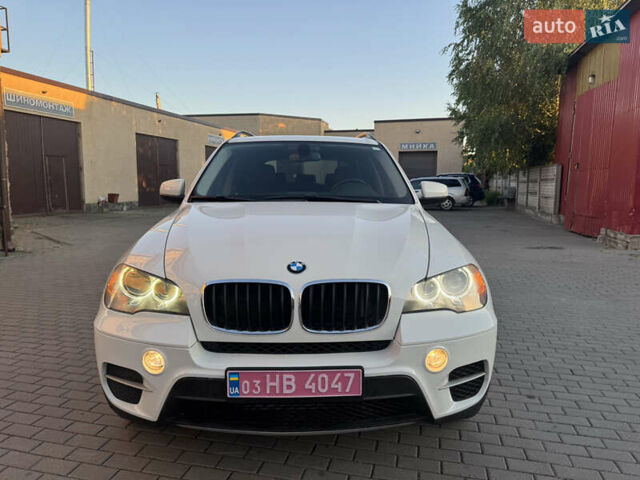 Білий БМВ Х5, об'ємом двигуна 3 л та пробігом 330 тис. км за 15500 $, фото 28 на Automoto.ua
