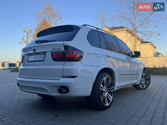 Белый БМВ Х5, объемом двигателя 3 л и пробегом 234 тыс. км за 15800 $, фото 11 на Automoto.ua
