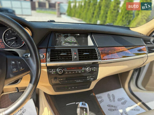 Белый БМВ Х5, объемом двигателя 3 л и пробегом 231 тыс. км за 11999 $, фото 35 на Automoto.ua