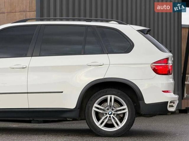 Білий БМВ Х5, об'ємом двигуна 2.98 л та пробігом 217 тис. км за 13950 $, фото 11 на Automoto.ua