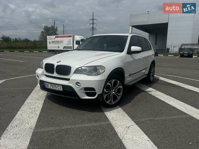 Белый БМВ Х5, объемом двигателя 3 л и пробегом 189 тыс. км за 21500 $, фото 1 на Automoto.ua