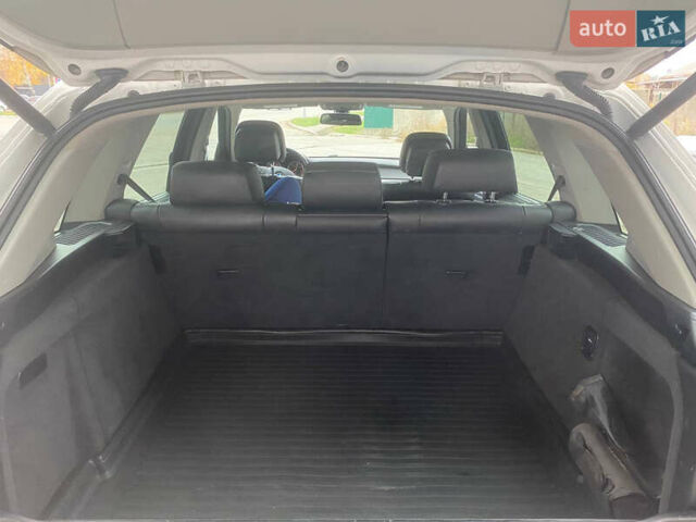 Білий БМВ Х5, об'ємом двигуна 3 л та пробігом 319 тис. км за 18900 $, фото 10 на Automoto.ua