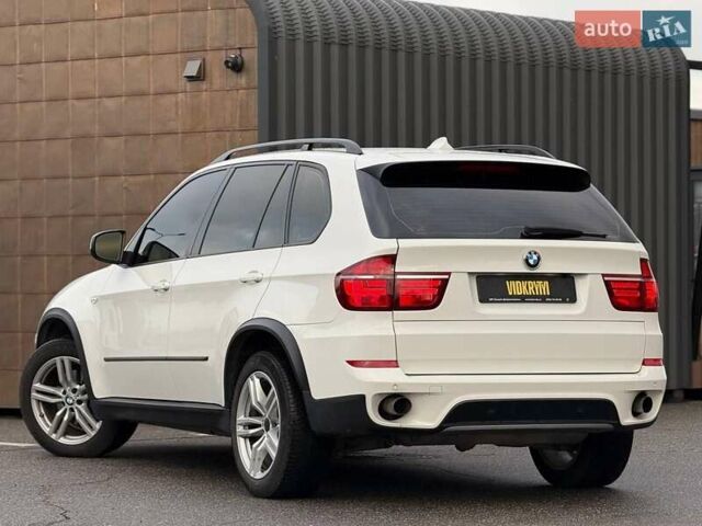 Білий БМВ Х5, об'ємом двигуна 2.98 л та пробігом 217 тис. км за 13950 $, фото 15 на Automoto.ua