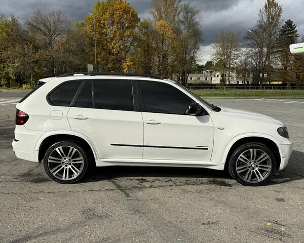Білий БМВ Х5, об'ємом двигуна 3.5 л та пробігом 232 тис. км за 15200 $, фото 2 на Automoto.ua