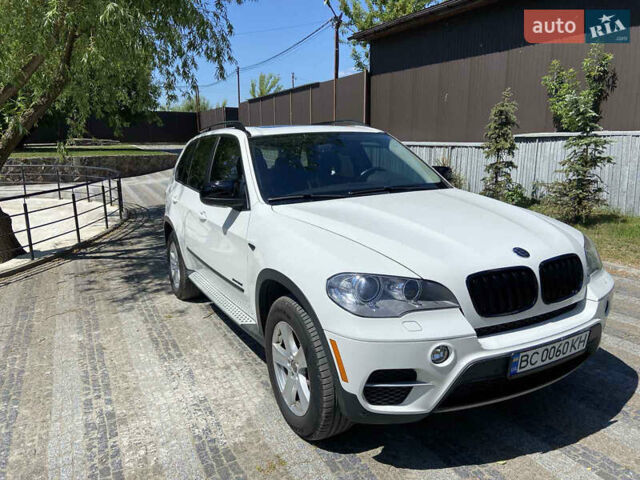 Білий БМВ Х5, об'ємом двигуна 2.99 л та пробігом 200 тис. км за 17100 $, фото 7 на Automoto.ua