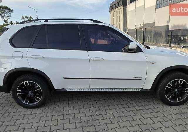 Белый БМВ Х5, объемом двигателя 2.98 л и пробегом 218 тыс. км за 16900 $, фото 2 на Automoto.ua
