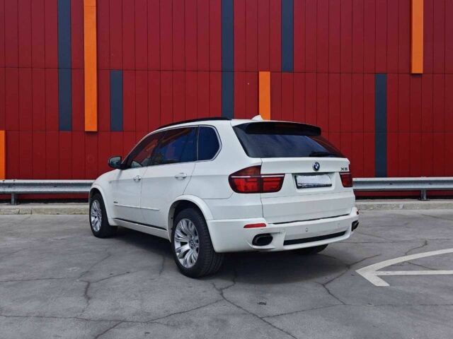 Белый БМВ Х5, объемом двигателя 3 л и пробегом 148 тыс. км за 17000 $, фото 4 на Automoto.ua