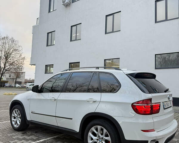 Белый БМВ Х5, объемом двигателя 2.99 л и пробегом 259 тыс. км за 16400 $, фото 62 на Automoto.ua