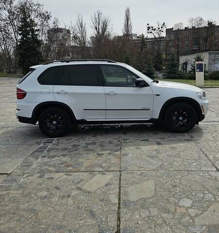 Білий БМВ Х5, об'ємом двигуна 2.99 л та пробігом 212 тис. км за 21100 $, фото 4 на Automoto.ua