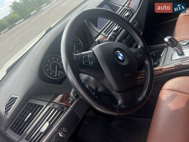 Белый БМВ Х5, объемом двигателя 3 л и пробегом 189 тыс. км за 21500 $, фото 24 на Automoto.ua