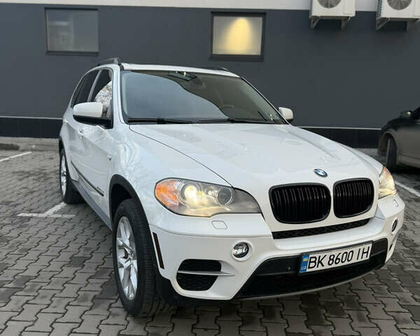 Белый БМВ Х5, объемом двигателя 2.99 л и пробегом 259 тыс. км за 16400 $, фото 91 на Automoto.ua