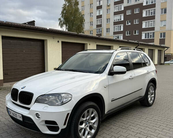 Белый БМВ Х5, объемом двигателя 2.99 л и пробегом 259 тыс. км за 16500 $, фото 77 на Automoto.ua