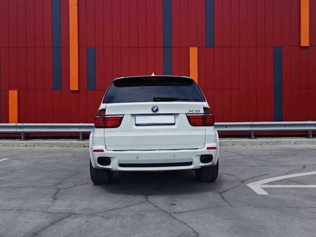 Белый БМВ Х5, объемом двигателя 3 л и пробегом 148 тыс. км за 17000 $, фото 6 на Automoto.ua