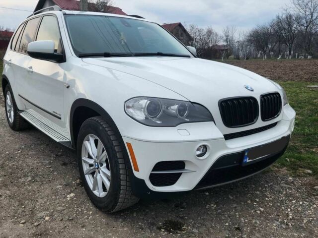 Белый БМВ Х5, объемом двигателя 3 л и пробегом 215 тыс. км за 16800 $, фото 2 на Automoto.ua