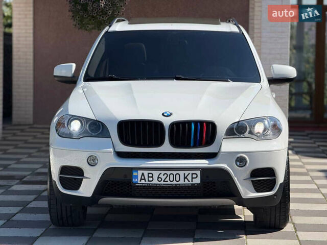 Білий БМВ Х5, об'ємом двигуна 3 л та пробігом 231 тис. км за 12999 $, фото 3 на Automoto.ua
